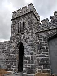 acastle 192550.jpg